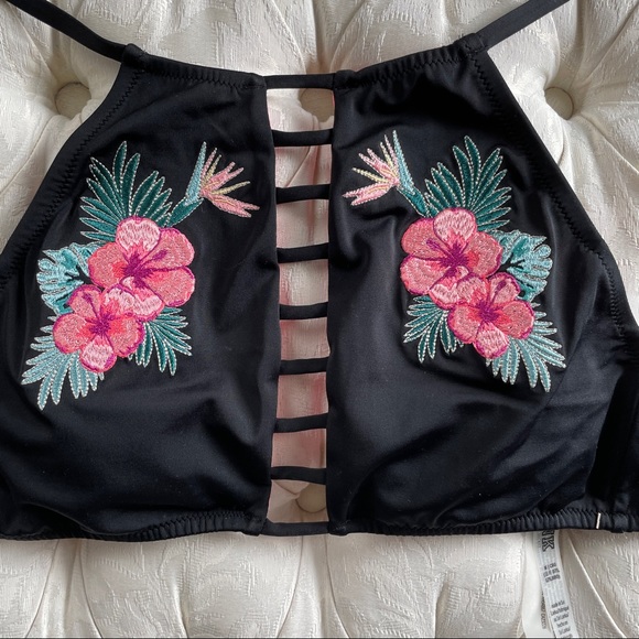 VS pink bathing suit top - Picture 2 of 5